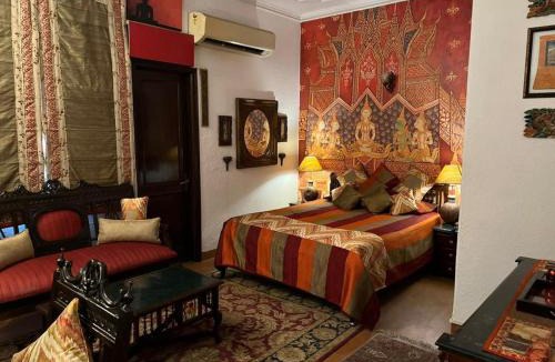 Safdarjung Enclave House | On the House homestay