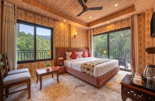 Kasauli Hotel | A Mountains Suffer Hotel Kasauli Near Kasauli Hills Resort by Splendid Retreat Hotels - Family Groups - Balcony - Parking - Mountain View - River View - Forest Treks - Vacation - Memories