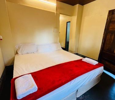 Malpe Hotel | Coastaal Hutt Homestay - Malpe Beach