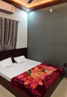 Khatu House | Om Dayama Please