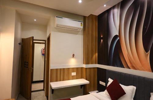 Varanasi Hotel | The Raghav Vilas Luxury Stay near Kashi Vishwanath Temple
