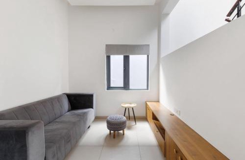 Devanahalli Apartment | OrionRosewood Villa by RedOlive3BHKACNr Airport
