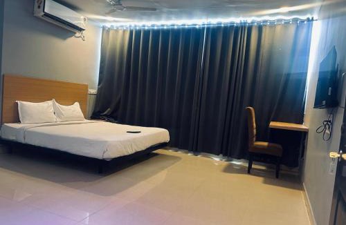 Uppal Hotel | Hotel Ivory Towers
