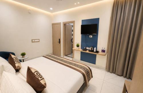 Greater Noida Hotel | Hotel Nova Heights - Surajpur,Greater Noida