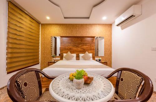 DLF Phase 3 Hotel | Haris Court Cyber City