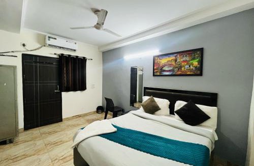 New Delhi Hotel | Hotel Comfort Residency - Near South embassy
