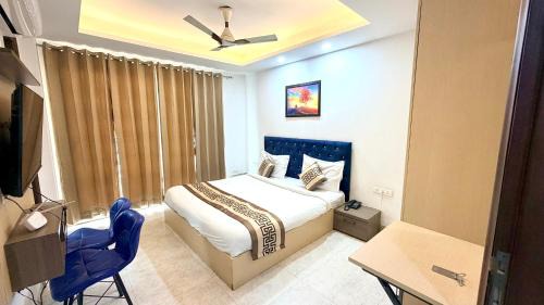 Sector 51 House | Reebah Inn & Suites