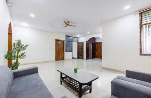 Kaushambi Hotel | Hotel Angel Pink Residency B-58 Near Kaushambi metro Station