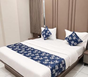 Ahmedabad Hotel | Hotel Royal Empire