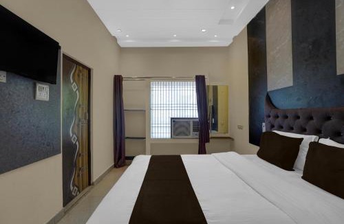 Varanasi Hotel | Super Hotel O Kashi Ghat Varanasi Formerly Ganga Valley