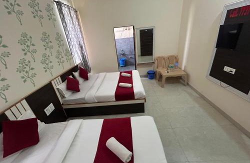 Khatu Hotel | Royal Shyam Palace-500 Meter Khatu Shyam Ji Temple