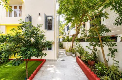 Kolkata Apartment | 2 BHK Vintage Kolkata Apartment With Free Breakfast