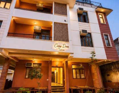 Amer Fort Road Hotel | Cozy Den