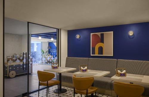 Kadubeesanahalli Hotel | Spark By Hilton Bengaluru Marathahalli Outer Ring Road