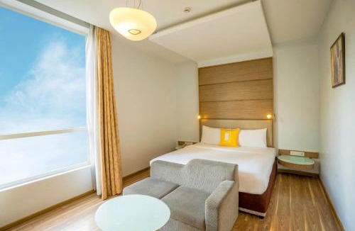Malleshwaram Hotel | Bloom Boutique Bangalore Palace Rd