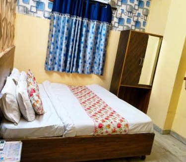 Gopalbari Hotel | Hotel Amisha Palace - Near Jaipur Railway Station