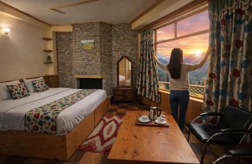 Manali House | Woods Villa Cottages Manali - 1,2,3,4 Bedrooms Luxury Cottages & Villa Available in Manali with Scenic Mountain View, Manali