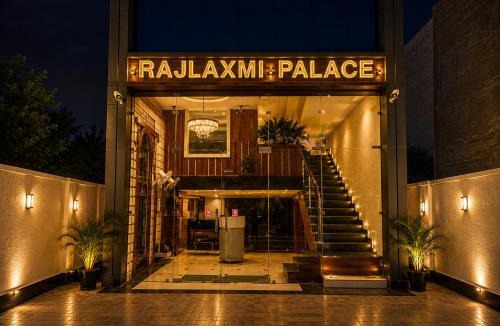 Haraiya Hotel | Hotel Rajlaxmi Palace, Unit of Hi Hospitality Group