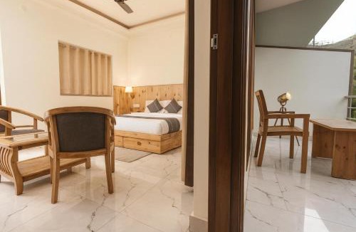 Mussoorie Hotel | The Four Season Resort, Mussoorie - top rated & most awarded property in mussoorie