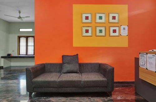 Aluva Hotel | Collection O Lala Homes
