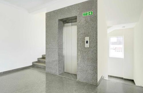 Brookefield Hotel | Townhouse Oak Bangalore Brookefield Mall