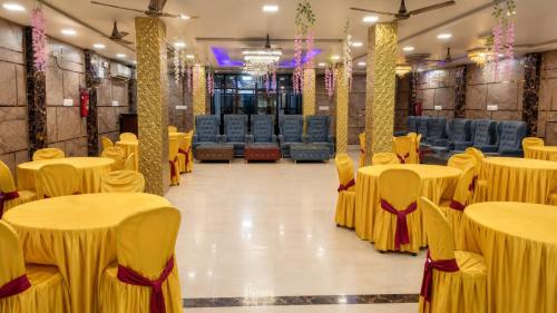 Unnao Hotel | Vishal Palace Hotel Unnao