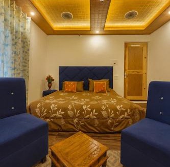 Nishat-Shalimar House | Shesh Bagh Kashmiri Villa near Mughal Gardens and Dal Lake
