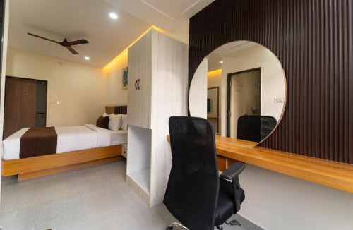 Bellary Hotel | Zipp Lite Ballari - Leela Hotel & Banquets