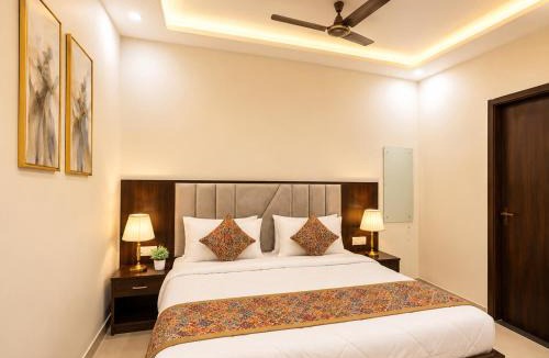 Vrindavan Hotel | Hotel RK Plaza - Rukmani vihaar - #Parking #Best Rated Area #Fully Ac #Prem Mandir #Chaar Dhaam
