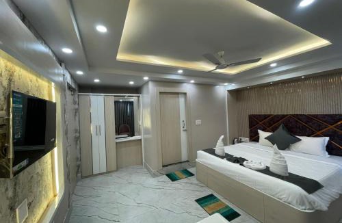 Tarapith Hotel | Parth King Resort Tarapith A Unit of Prattay Infratech Private Limited