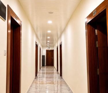 Gunehr Hotel | The white range
