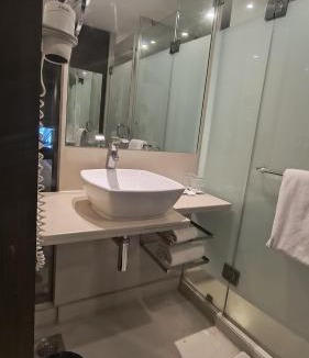 Bangalore City Center Hotel | Pride Premier Bengaluru
