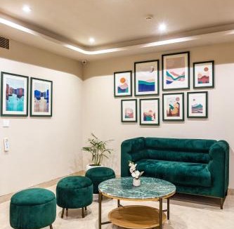 Sector 39 Hotel | Saltstayz Select- Medicity Near Medanta Hospital