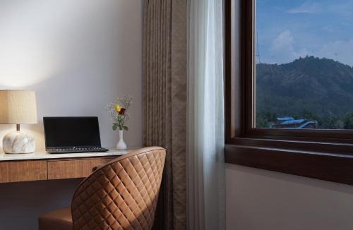 Rajbagh Hotel | Solar Residency, Srinagar
