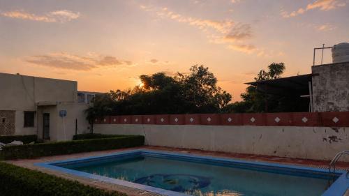 Pushkar Bed & Breakfast | Hotel Everest Pushkar