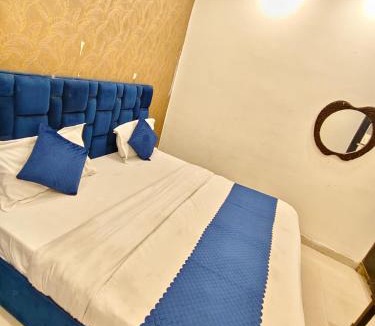 Kamla Nagar Hotel | Hotel Gareen By Du Rooms Near Delhi University Kamlangar