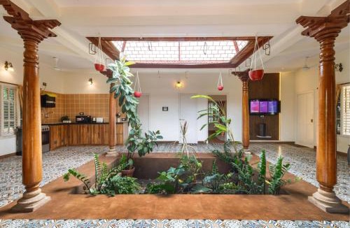 Narasapura Apartment | WhiteOrchid Villa by StayJadeJacuzzi30minAirport