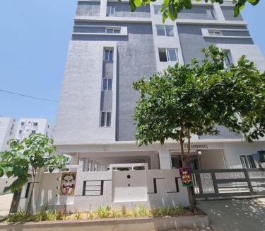 Suluru Hotel | KVR RESIDENCY TADA