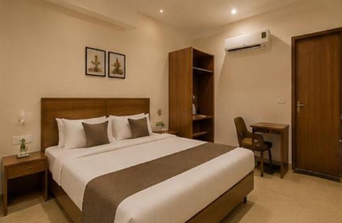 Banikhet Hotel | Hive Guest Cozy & Comfort Near Banikhet