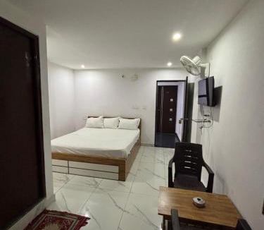 Bidadi Hotel | SLV Royal Residency Hotel