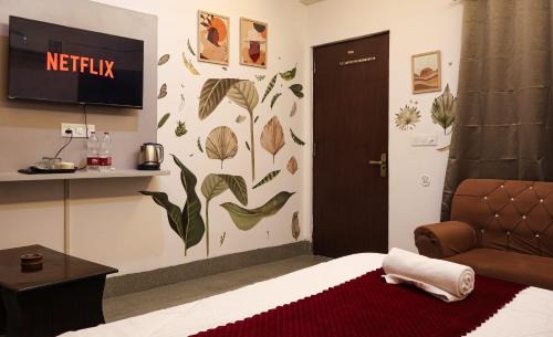 Greater Noida Hotel | Amara Inn by Sandane Homes Near Expo mart and Pari Chowk