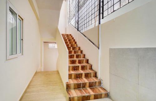 Begumpet Hotel | OYO Hotel Neemkars