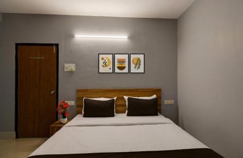 Hyderabad Hotel | Super Townhouse Cherlapally Bus Terminal Formerly Hotel Chakripuram