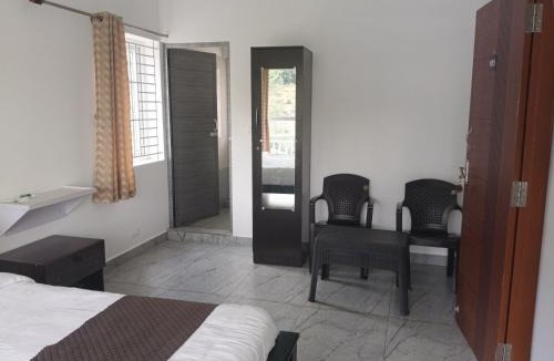 Kotagiri Hotel | Prithivee Homestay