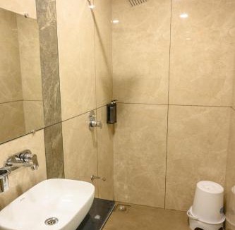 Bhuj Hotel | Hotel Shyam Palace
