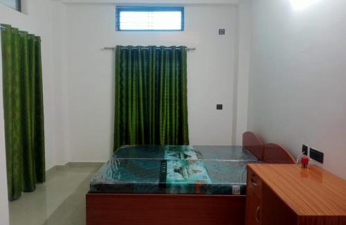 Guwahati Cabin | The Palindrome