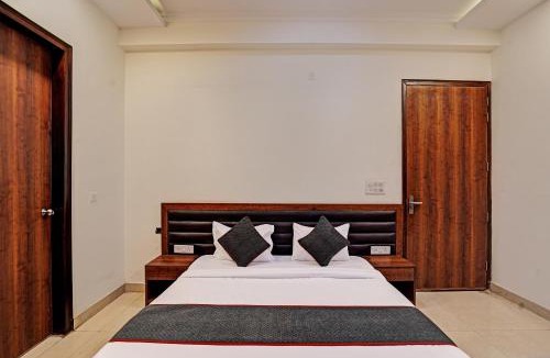 Sector 70 Hotel | Hotel O Golden Palace
