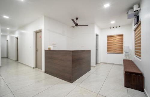Maradu Hotel | FORA Inn