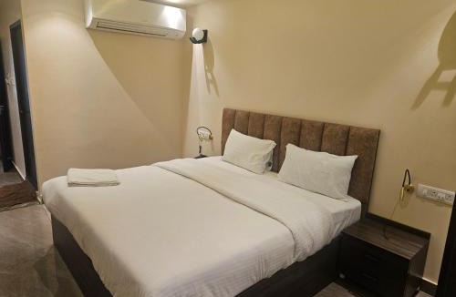 Civil Lines Hotel | Shahenshah Hotel in Civil Lines, Prayagraj