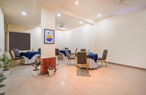 Jharsa Village Hotel | Treebo Twin Tree Residency